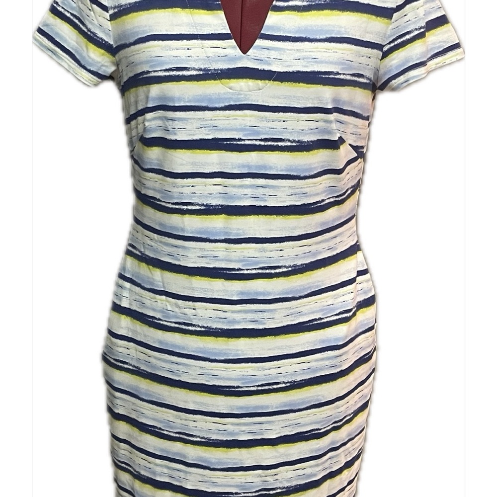 Sunsets and Sweet Tea Sundress
Dress Blue V-Neck Summer Swim
Cover Pockets Sz S